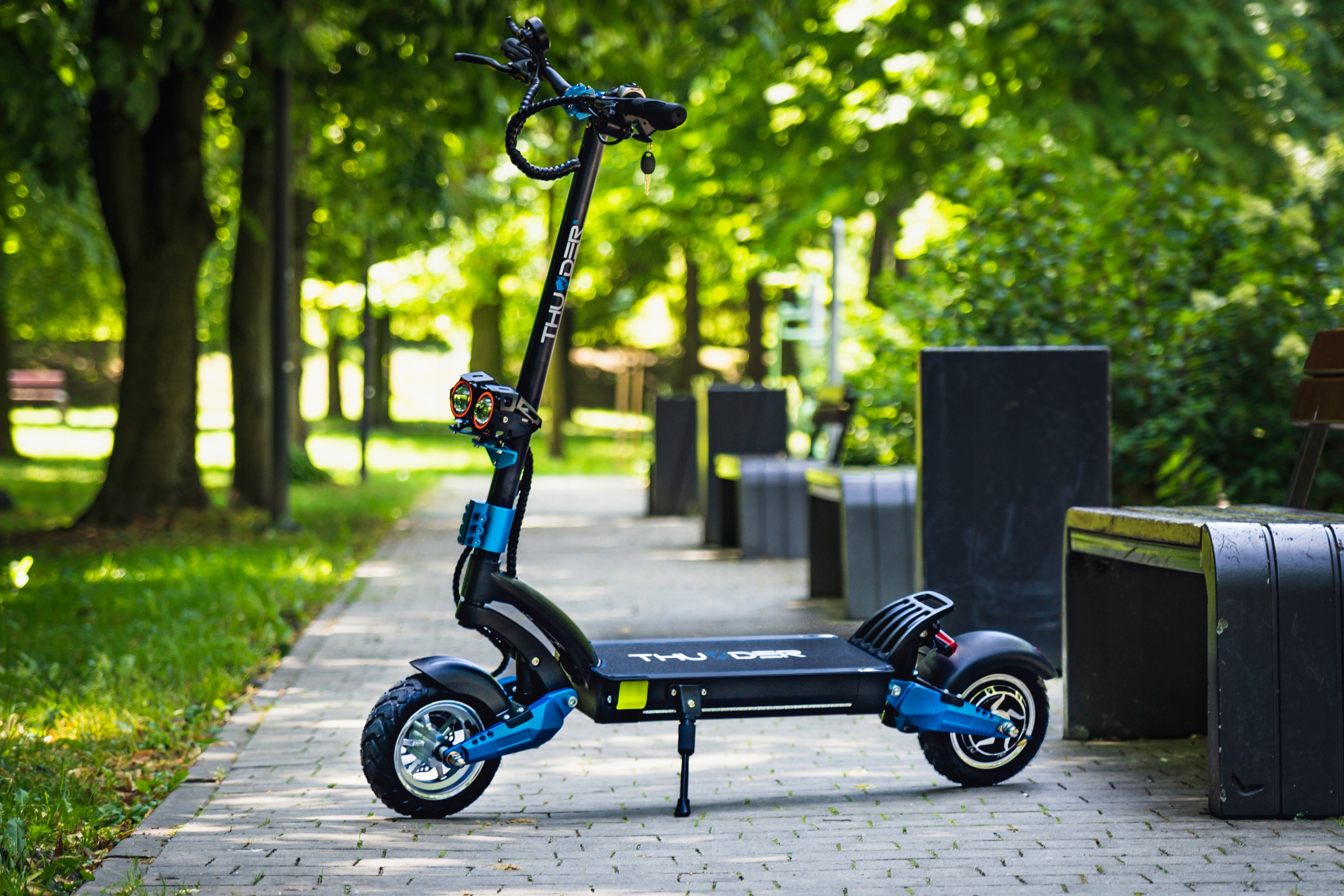 THUNDER Zest-14Ah Electric Scooter