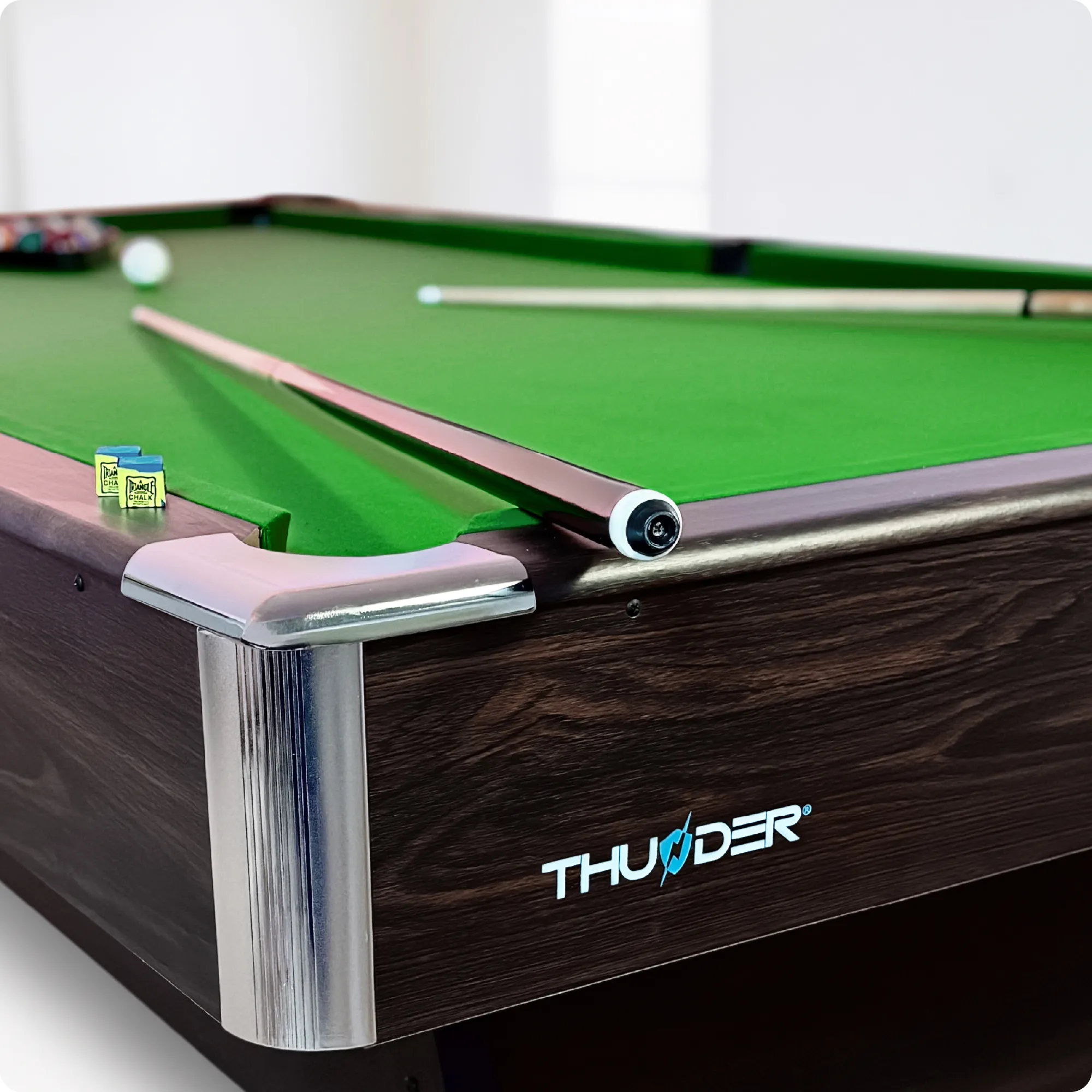 BOLD-BROWN-9FT Pool Table Set