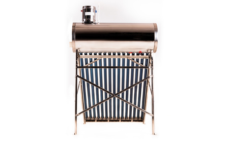 THUNDER non-pressurized solar collector with a 150 L tank